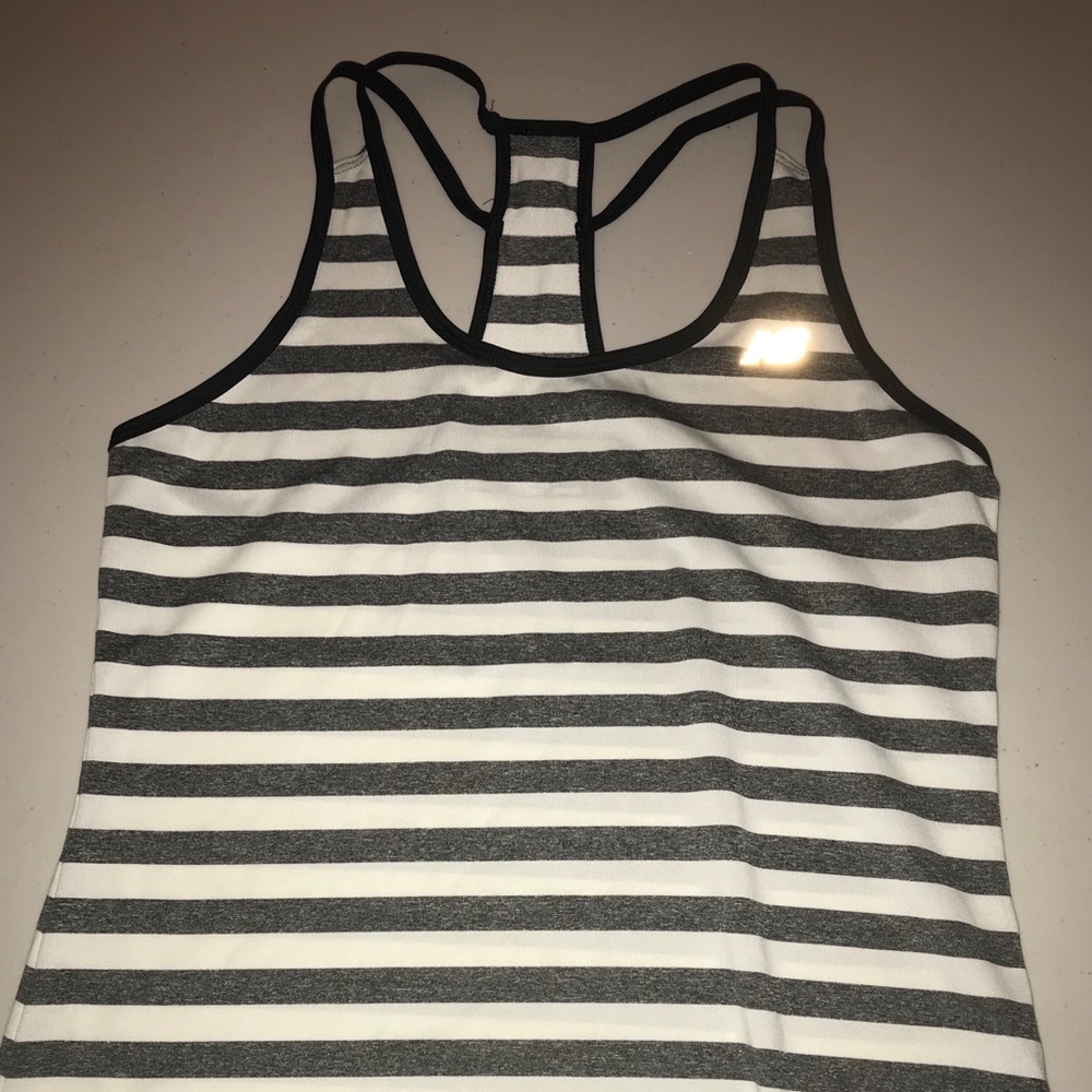 New balance tank top